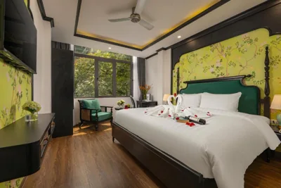 Suite with City View — Hanoi Jasmine Premium Hotel & Travel